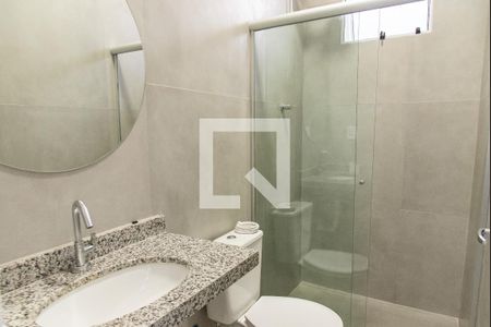 Banheiro de casa para alugar com 1 quarto, 64m² em Vila Dom Pedro I, São Paulo