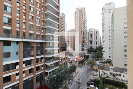 Vista  de apartamento à venda com 1 quarto, 46m² em Itaim Bibi, São Paulo