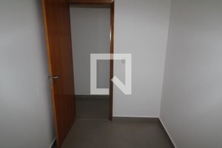 Quarto 1 de apartamento para alugar com 2 quartos, 40m² em Água Fria, São Paulo