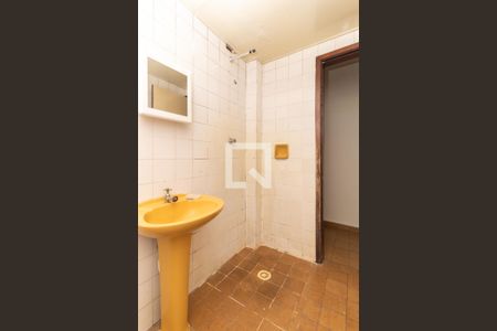 Banheiro de apartamento à venda com 1 quarto, 77m² em Cambuci, São Paulo