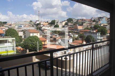 Varanda de apartamento para alugar com 2 quartos, 60m² em Jardim das Belezas, Carapicuíba
