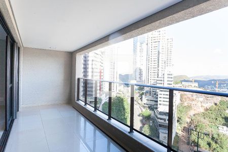 varanda sala de apartamento à venda com 4 quartos, 167m² em Vila da Serra, Nova Lima