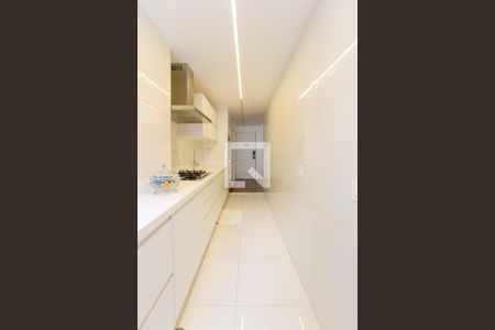 Cozinha de apartamento à venda com 3 quartos, 166m² em Vila Polopoli, São Paulo