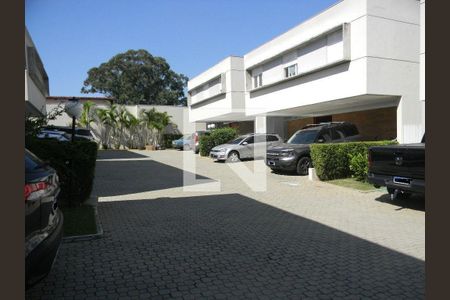 Casa à venda com 4 quartos, 215m² em Interlagos, São Paulo