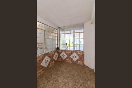 Casa à venda com 3 quartos, 300m² em Concórdia, Belo Horizonte