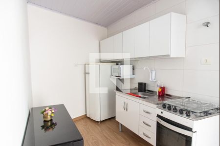 Cozinha de kitnet/studio para alugar com 1 quarto, 35m² em Vila Firmiano Pinto, São Paulo