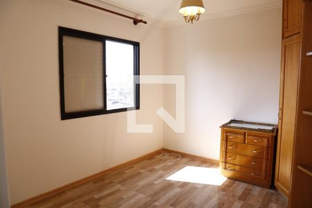 Quarto 2 de apartamento para alugar com 2 quartos, 78m² em Vila Albertina, São Paulo