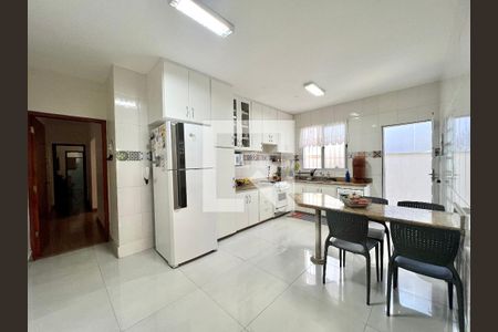 Cozinha de casa à venda com 3 quartos, 180m² em Alvorada, Contagem
