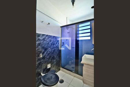Banheiro  de apartamento para alugar com 1 quarto, 42m² em Brás, São Paulo