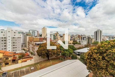 Apartamento à venda com 3 quartos, 96m² em União, Belo Horizonte