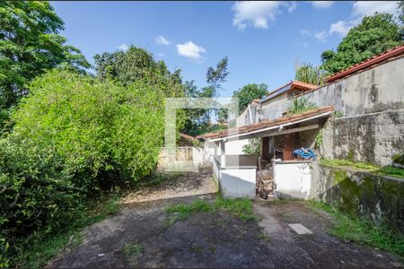 Casa à venda com 240m², 3 quartos e 13 vagas Casa à venda com 240m², 3 quartos e 13 vagasVista Quarto