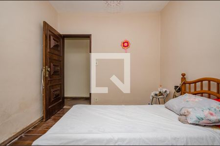 Casa à venda com 240m², 3 quartos e 13 vagas Casa à venda com 240m², 3 quartos e 13 vagasQuarto 3