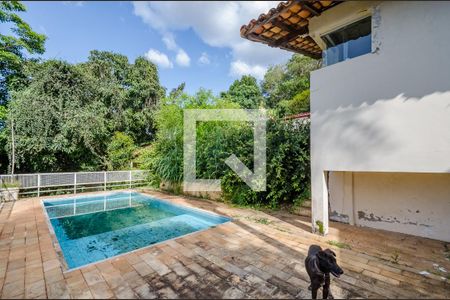 Casa à venda com 240m², 3 quartos e 13 vagas Casa à venda com 240m², 3 quartos e 13 vagasÁrea comum