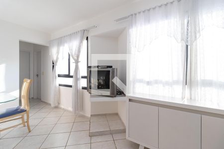 Sala de Estar de apartamento à venda com 2 quartos, 64m² em Vila Santa Maria, São Paulo