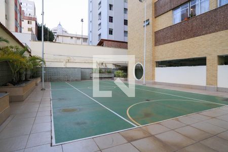 Quadra de apartamento à venda com 2 quartos, 70m² em Santo Antônio, Belo Horizonte