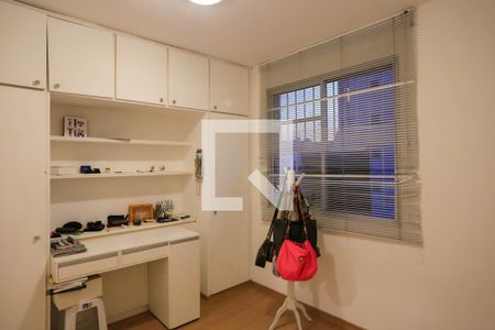 Suíte de apartamento à venda com 2 quartos, 70m² em Santo Antônio, Belo Horizonte