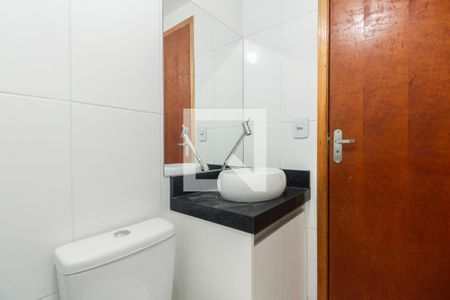 Banheiro  de kitnet/studio à venda com 1 quarto, 27m² em Vila Esperança, São Paulo