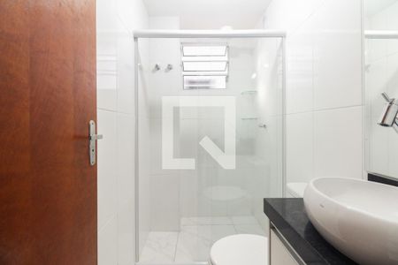 Banheiro  de kitnet/studio à venda com 1 quarto, 27m² em Vila Esperança, São Paulo