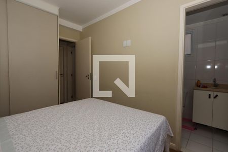 Suíte de apartamento à venda com 2 quartos, 72m² em Sítio da Figueira, São Paulo