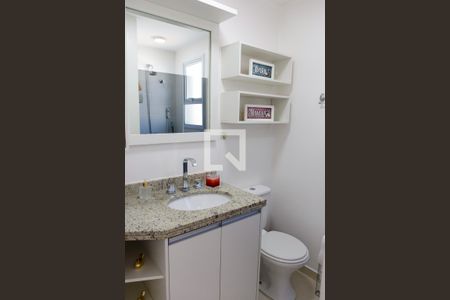 Apartamento à venda com 60m², 1 quarto e 1 vaga Apartamento à venda com 60m², 1 quarto e 1 vagaBanheiro da Suíte 1