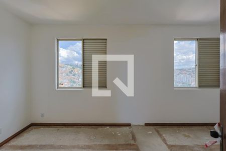 Quarto de apartamento à venda com 3 quartos, 90m² em Santo Antônio, Belo Horizonte
