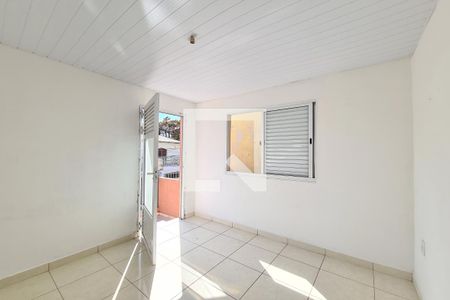 Quarto 1 de casa para alugar com 2 quartos, 50m² em Vila Independencia, São Paulo