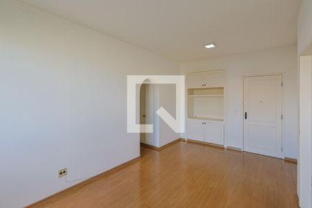 Sala de apartamento à venda com 1 quarto, 46m² em Santa Efigênia, Belo Horizonte