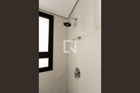 Apartamento à venda com 375m², 4 quartos e 4 vagas Apartamento à venda com 375m², 4 quartos e 4 vagasBanheiro da Suíte 2