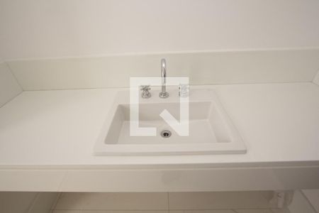 Apartamento à venda com 374m², 5 quartos e 4 vagas Apartamento à venda com 374m², 5 quartos e 4 vagasBanheiro 2 da Suíte 4