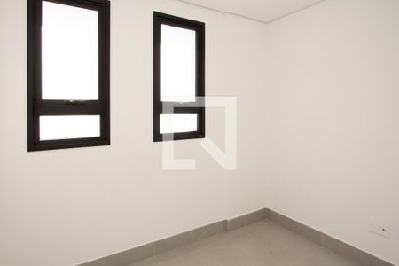 Apartamento à venda com 374m², 5 quartos e 4 vagas Apartamento à venda com 374m², 5 quartos e 4 vagasQuarto de Serviço
