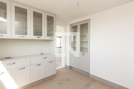 Apartamento à venda com 375m², 4 quartos e 4 vagas Apartamento à venda com 375m², 4 quartos e 4 vagasCopa