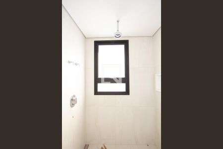 Apartamento à venda com 375m², 4 quartos e 4 vagas Apartamento à venda com 375m², 4 quartos e 4 vagasBanheiro da Suíte 4