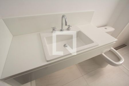 Apartamento à venda com 375m², 4 quartos e 4 vagas Apartamento à venda com 375m², 4 quartos e 4 vagasBanheiro da Suíte 4
