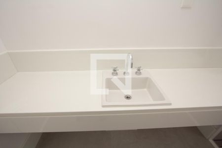 Apartamento à venda com 375m², 4 quartos e 4 vagas Apartamento à venda com 375m², 4 quartos e 4 vagasBanheiro da Suíte 3