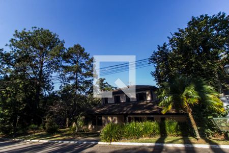 Apartamento para alugar com 390m², 5 quartos e 4 vagas Apartamento para alugar com 390m², 5 quartos e 4 vagasVista da Rua