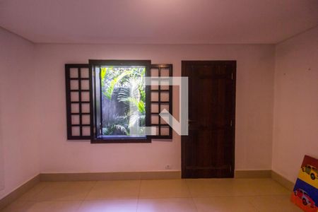 Apartamento para alugar com 390m², 5 quartos e 4 vagas Apartamento para alugar com 390m², 5 quartos e 4 vagasQuarto