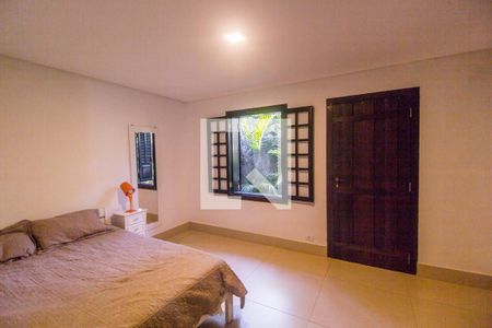 Apartamento para alugar com 390m², 5 quartos e 4 vagas Apartamento para alugar com 390m², 5 quartos e 4 vagasQuarto