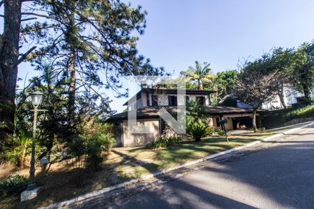 Apartamento para alugar com 390m², 5 quartos e 4 vagas Apartamento para alugar com 390m², 5 quartos e 4 vagasVista da Rua