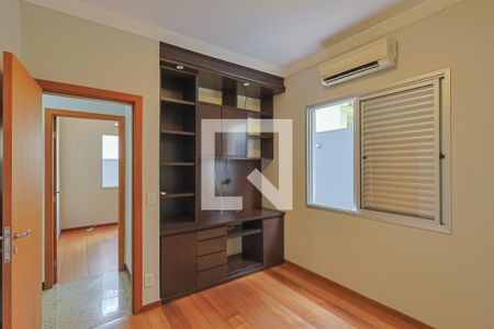 Quarto  de apartamento para alugar com 3 quartos, 165m² em Cidade Nova, Belo Horizonte