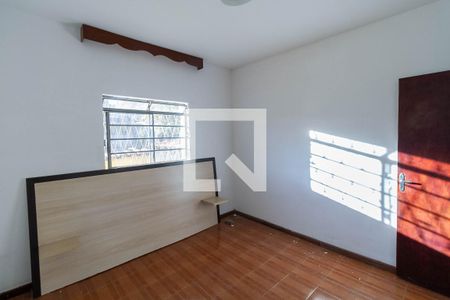 Casa 1 - Quarto 2 de casa à venda com 3 quartos, 360m² em Santa Monica, Belo Horizonte