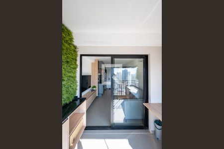Varanda de apartamento para alugar com 1 quarto, 35m² em Mirandópolis, São Paulo