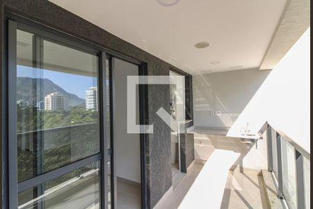Varanda de apartamento para alugar com 3 quartos, 72m² em Barra da Tijuca, Rio de Janeiro