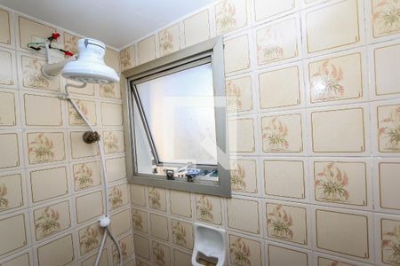 Apartamento para alugar com 66m², 2 quartos e 1 vaga Apartamento para alugar com 66m², 2 quartos e 1 vagaBanheiro