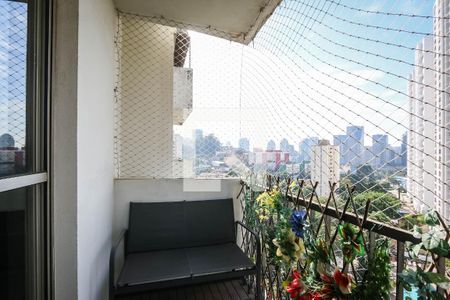 Varanda de apartamento para alugar com 2 quartos, 66m² em Real Parque, São Paulo