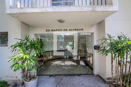Apartamento para alugar com 66m², 2 quartos e 1 vaga Apartamento para alugar com 66m², 2 quartos e 1 vagaEntrada