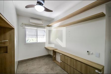 Suíte de apartamento para alugar com 2 quartos, 68m² em Grajaú, Rio de Janeiro