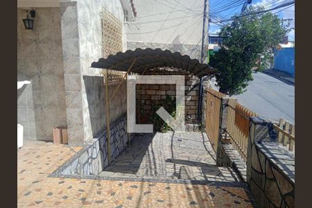 Casa à venda com 3 quartos, 143m² em Cachoeirinha, Belo Horizonte