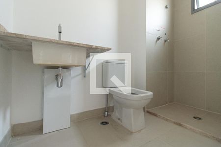 Banheiro de apartamento para alugar com 1 quarto, 28m² em Vila Mariana, São Paulo