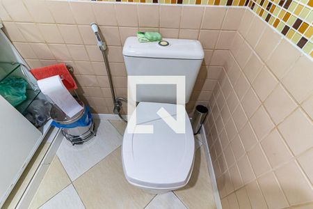 Casa à venda com 470m², 4 quartos e 4 vagas Casa à venda com 470m², 4 quartos e 4 vagasÁrea Externa