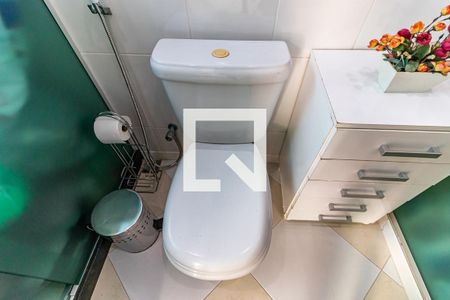 Casa à venda com 470m², 4 quartos e 4 vagas Casa à venda com 470m², 4 quartos e 4 vagasBanheiro